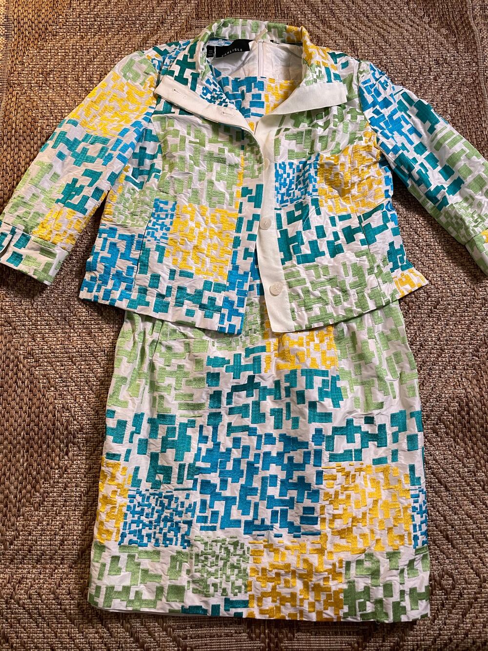 Carlisle sleeveless Silk dress with Jacket set SZ 8 aqua and yellow embroidery